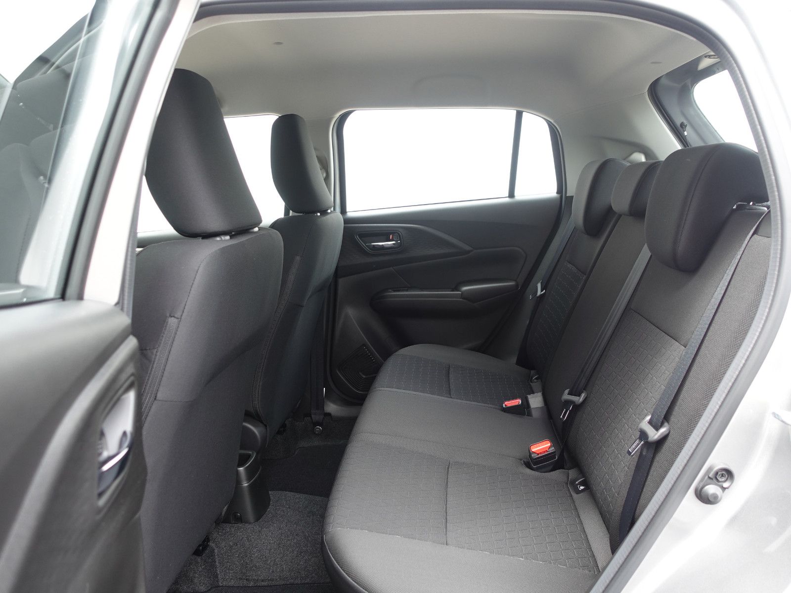 Fahrzeugabbildung Suzuki Swift Hybrid 1.2  Club Navi,PDC,LED,Kamera