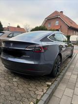 Tesla Model 3 Performance - Allradantrieb mit Dual... - Tesla Model 3: Performance