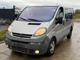 Opel Vivaro Kombi L1H1 2.5DCI/9SITZER/KLIMA/STANDHEIZ - gebrauchte Opel Vivaro aus dem Jahr 2004