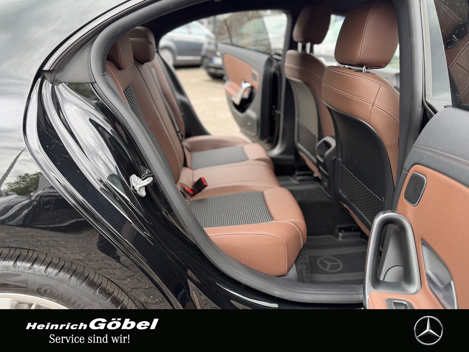 Fahrzeugabbildung Mercedes-Benz CLA 180 Progressive (EURO 6d)