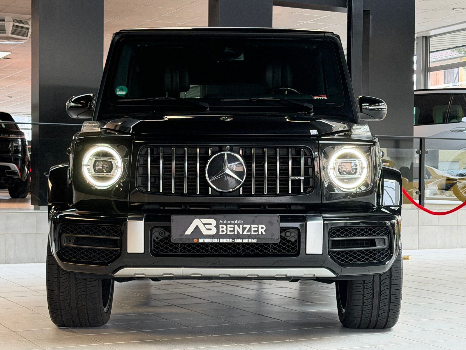 Fahrzeugabbildung Mercedes-Benz G 63 AMG/SUPERIOR/MASSAGE/MANUFAKTUR/