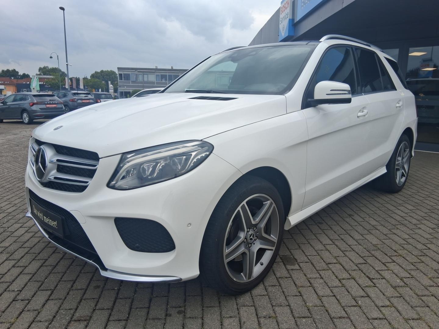 Mercedes-Benz GLE 350 d 4Matic AMG Line Airmatic+AHK+Distr.+SD