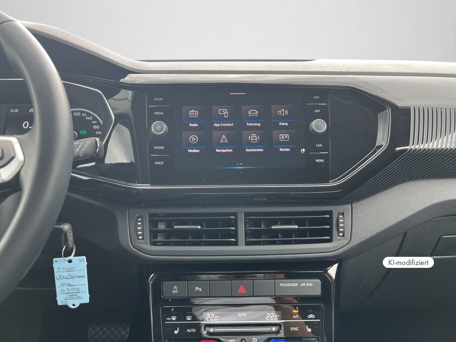 Volkswagen T-Cross - Bild 12