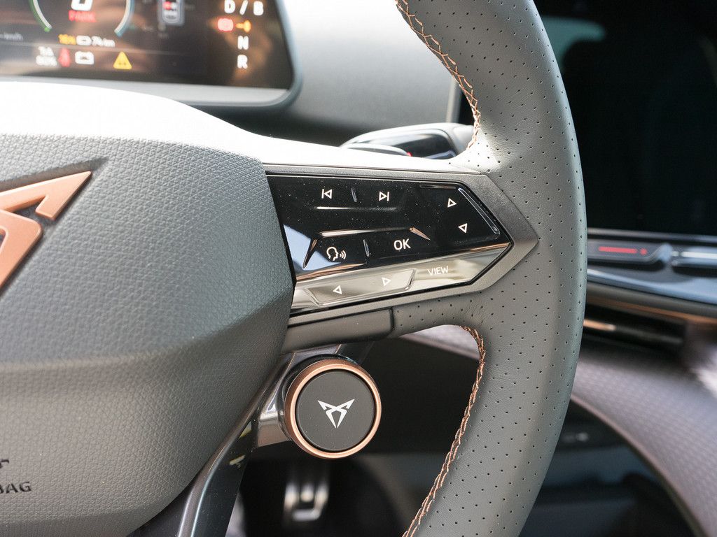 Cupra Tavascan - Bild 14
