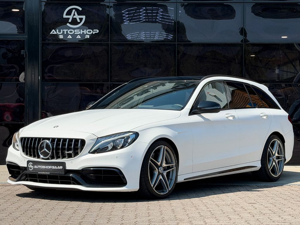Image of Mercedes-Benz C 63 AMG