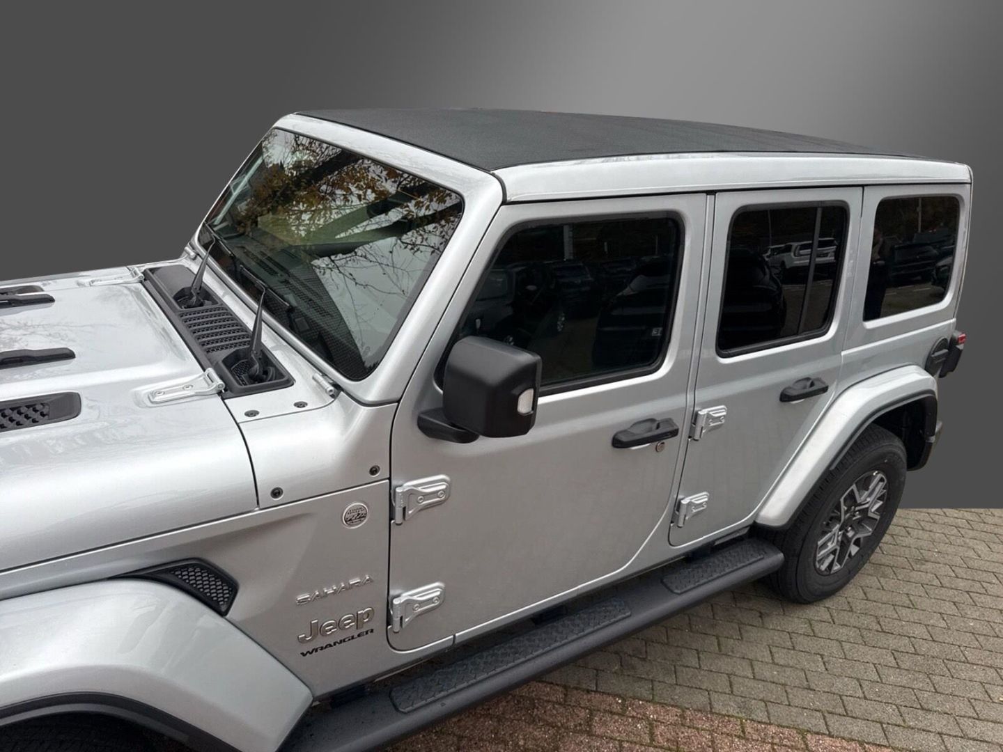 Fahrzeugabbildung Jeep Wrangler 2.0 T-GDI Unlimited Sahara  MY24+SOFTTO