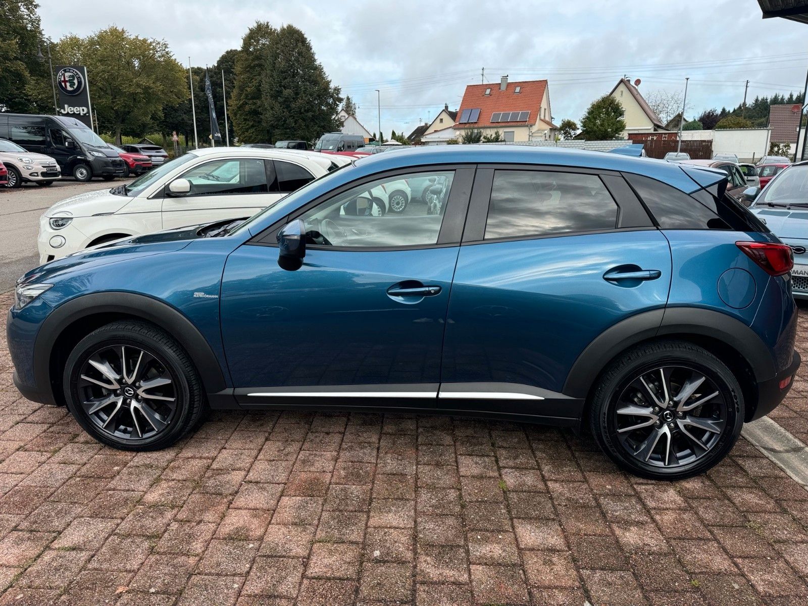 Fahrzeugabbildung Mazda CX-3 Sports-Line 2.0 SKYACTIV-G/ Kamera /Navi