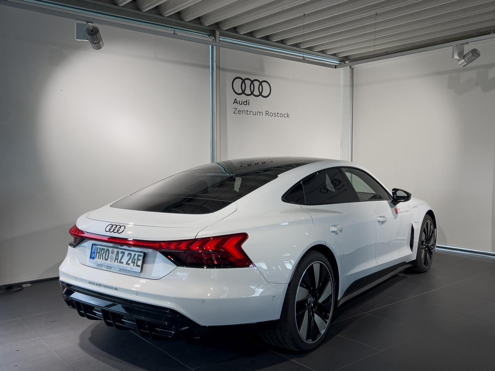 Audi e-tron GT Quattro+Navi+Matrix+Head Up+Top View+L