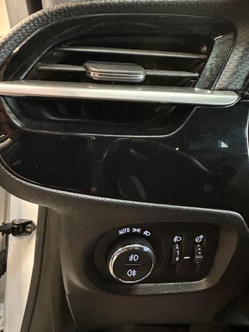 Opel Corsa F Elegance *Kamera*PDC*