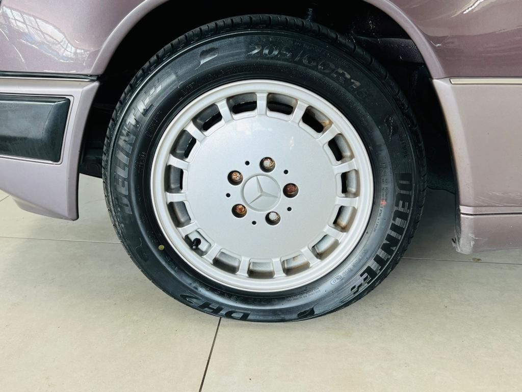 Mercedes-Benz 300 CE*Sportline*ESSD*KLIMA*SHZ*E-Fens*Oldtimer*