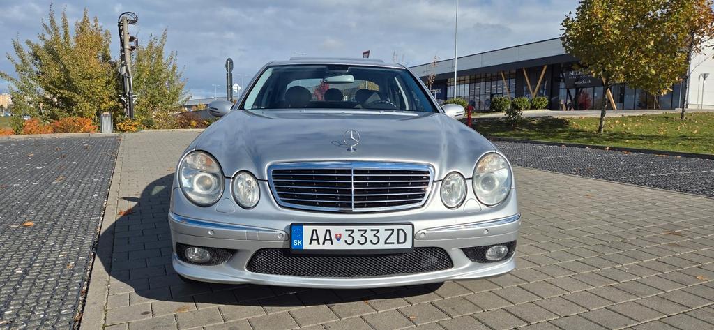 Mercedes-Benz E 55 AMG