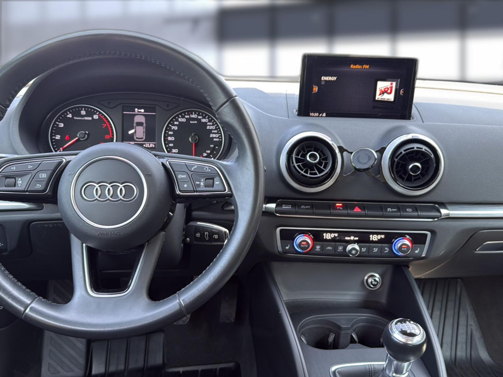 Fahrzeugabbildung Audi A3 Sportback 30 TFSI sport