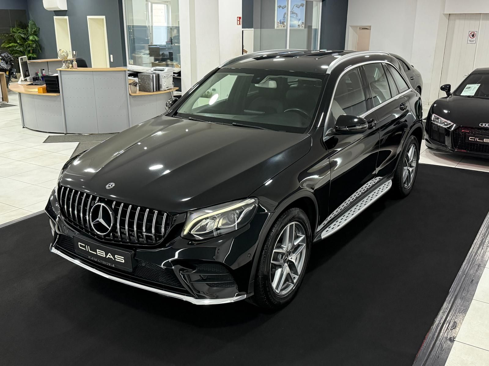 MERCEDES-BENZ GLC 250 4Matic AMG-LINE*KAMERA*LED*NAVI*