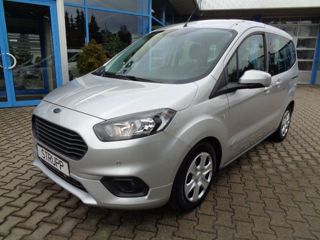 Ford Tourneo Courier Trend/SHZ/FS beh/PDC/Winterräder