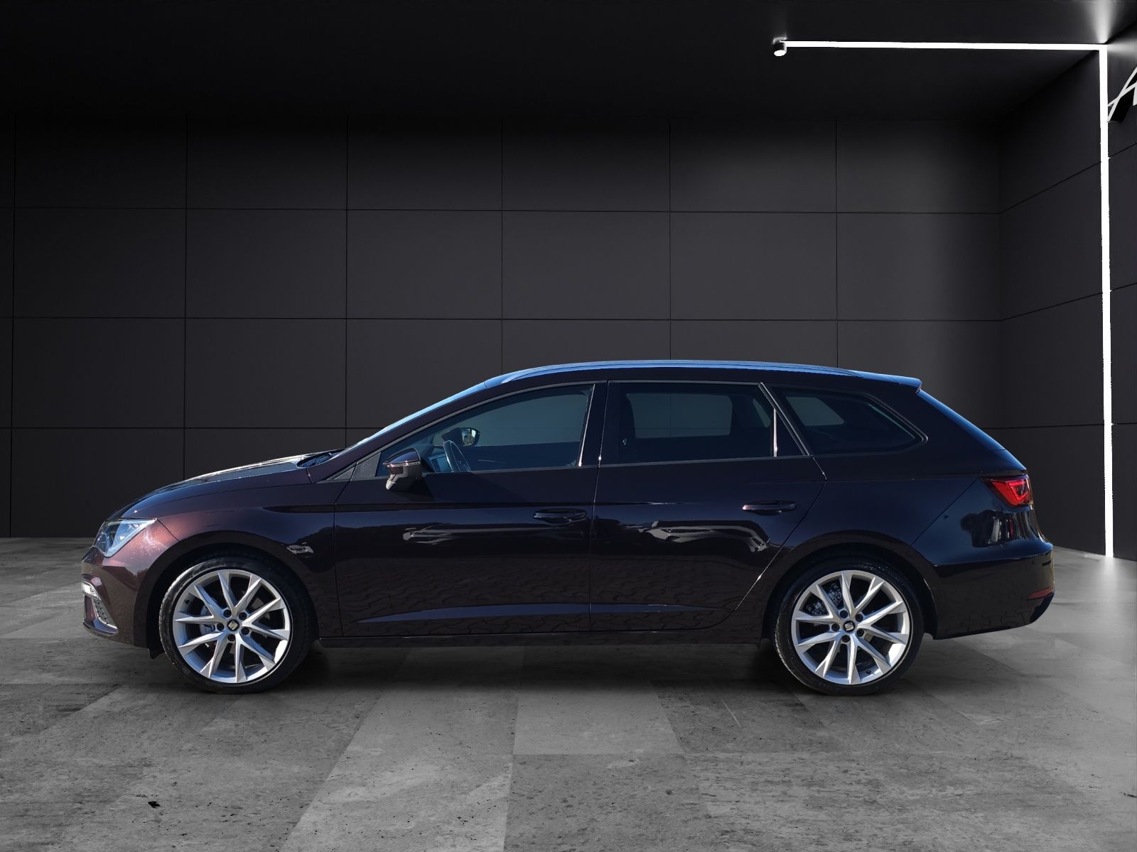 Fahrzeugabbildung SEAT Leon ST FR 1.5 TSI LED RFK SH