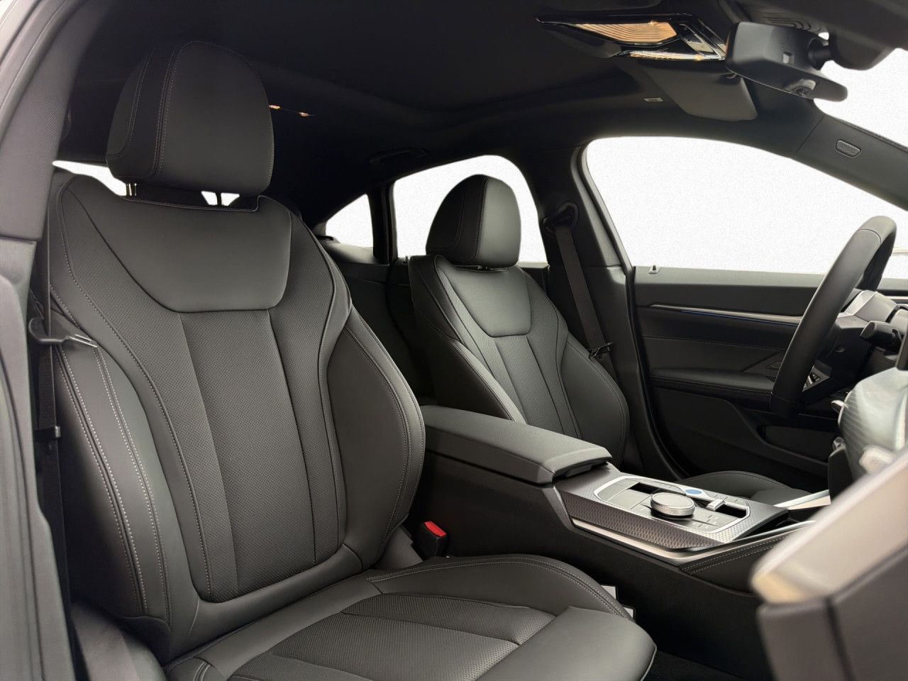 BMW i4 - Bild 11