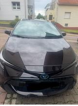 Toyota Corolla 1,8 Hybrid Business Edition Touring ... - Toyota Corolla: Standheizung