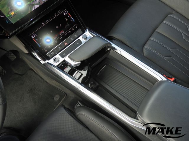 Q8 e-tron Black 55 quattro LEDER MATRIX RFK B&O 