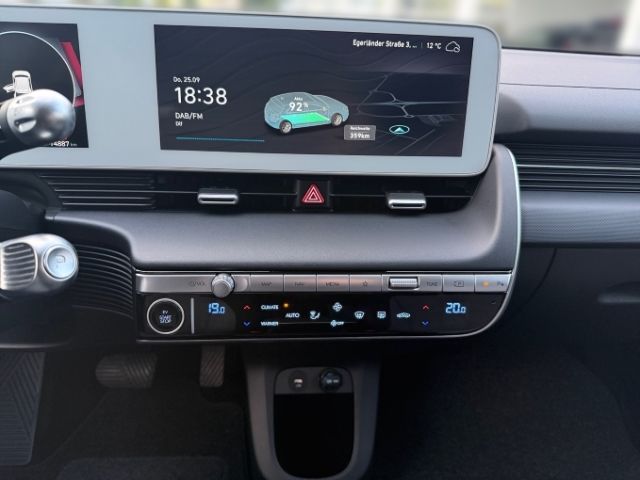 Fahrzeugabbildung Hyundai IONIQ 5 Dynamiq Elektro 4WD +KLIMA+RFK+NAVI+SHZ+