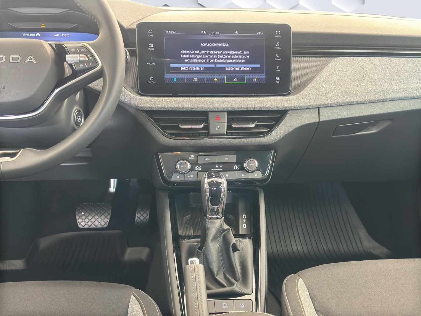 Kamiq Tour 1.5 TSI 110 kW 7-Gang DSG SOFORT VERF