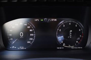 Volvo XC90 - 12