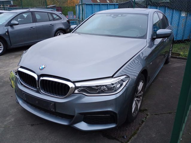 BMW 520d M Paket Leder Navi Led