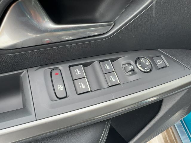 Foto Nummer 14: PEUGEOT 3008