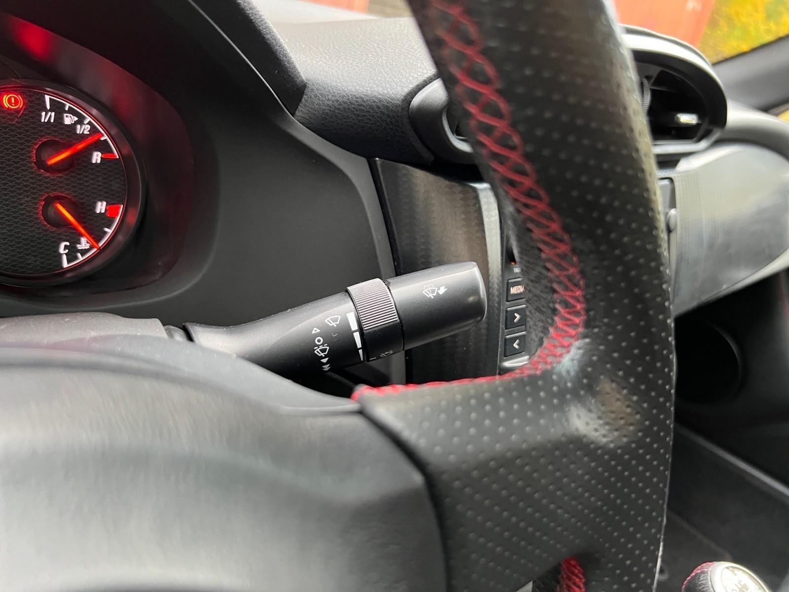 Toyota GT86 2.0 Boxer 200 ch – Boîte manuelle – Alcantara – Xénon – GPS – 167 000 km