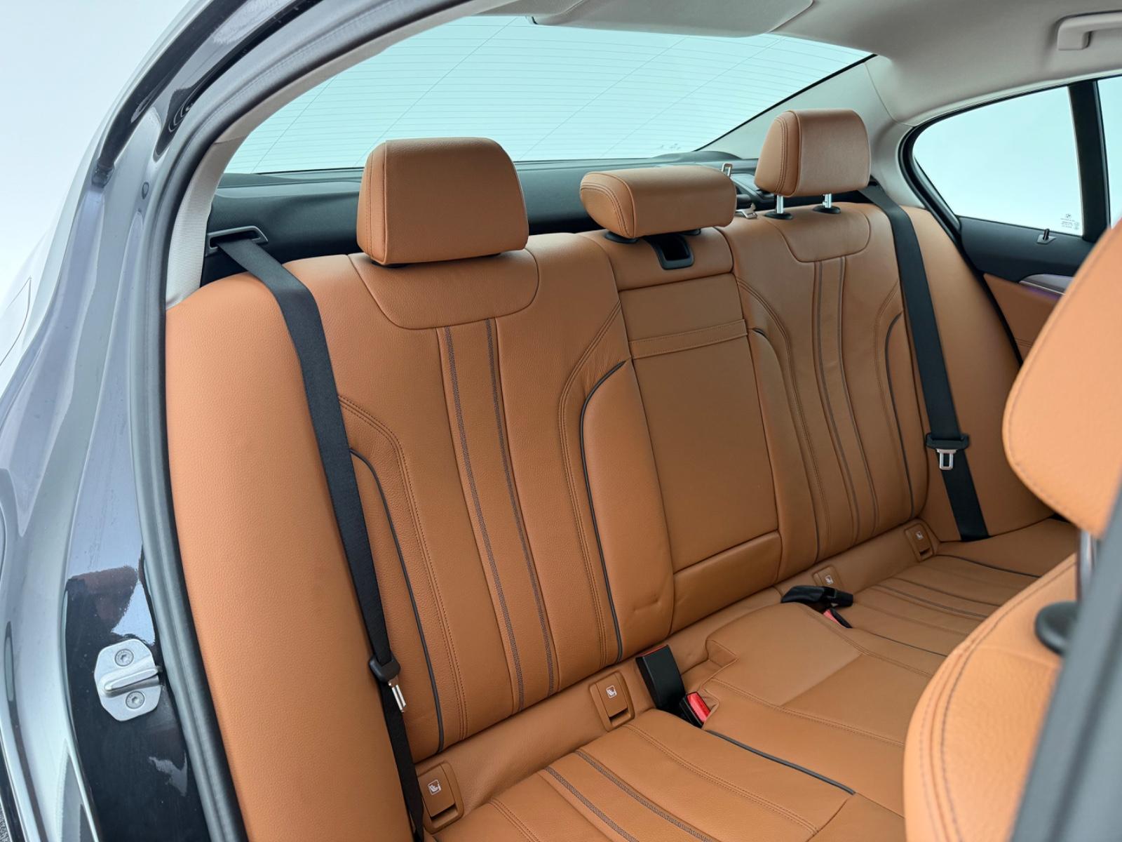 BMW 530d Lim. Mild-Hybrid*LASER*HUD-HiFi-R.KAM-MEMO