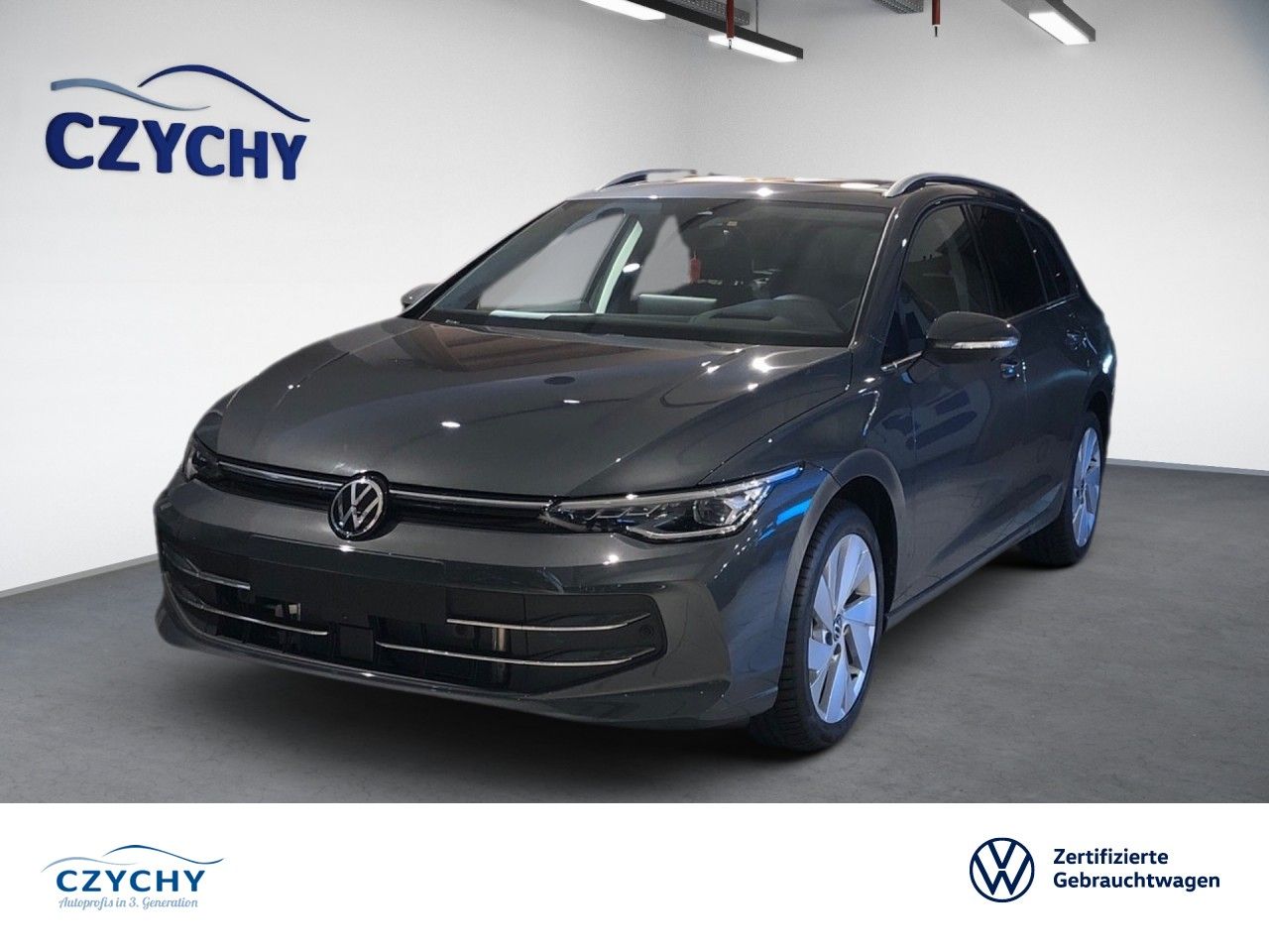 Volkswagen Golf VIII Variant 1.5 eTSI DSG Style PANO AHK AR foto 1