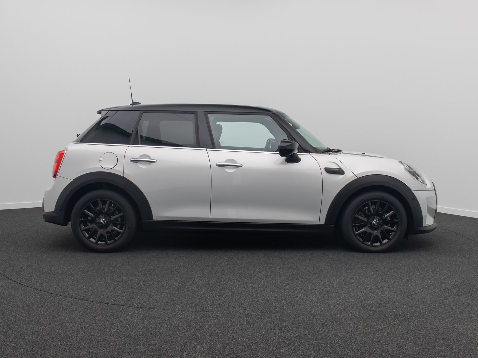 Fahrzeugabbildung MINI COOPER Panorama Kamera HUD H/K DAB Komfort Voll