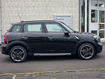 MINI Cooper Countryman - 6