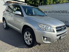 Fahrzeugabbildung Toyota RAV 4 2.0 4x2 Sol AHK SCHECKHEFTGEPFLEGT