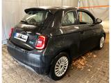 Fiat 500e e Action Automatik Radio & Winter-Paket Son - Fiat 500e Gebrauchtwagen