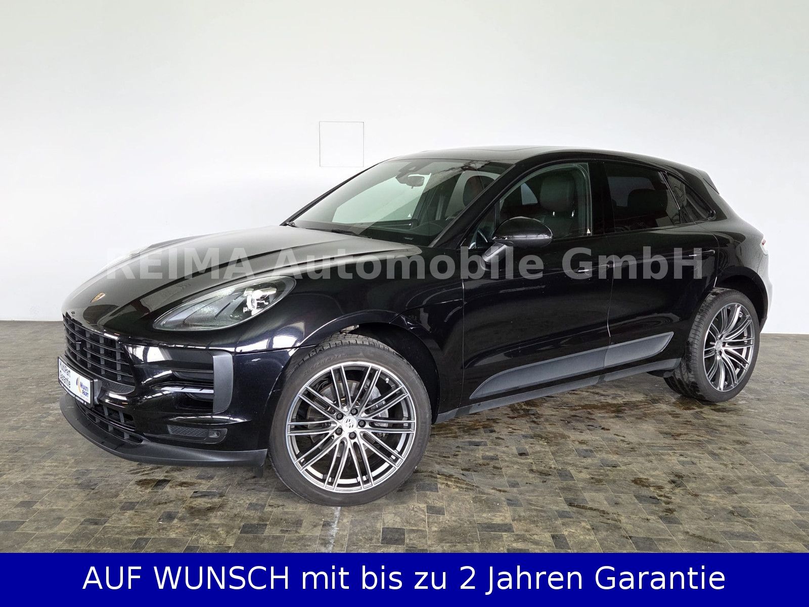 Fahrzeugabbildung Porsche Macan 2,0i, , LED, Standheizung, Luft, Pano