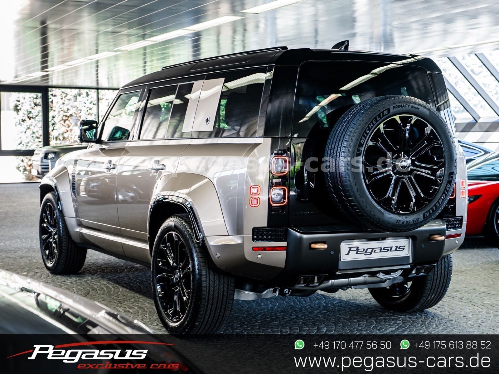 LAND ROVER Defender - 6