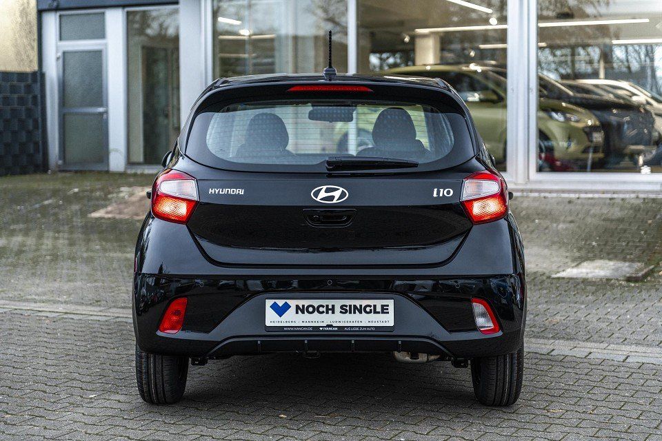 Fahrzeugabbildung Hyundai i10 1.0i 63PS Select