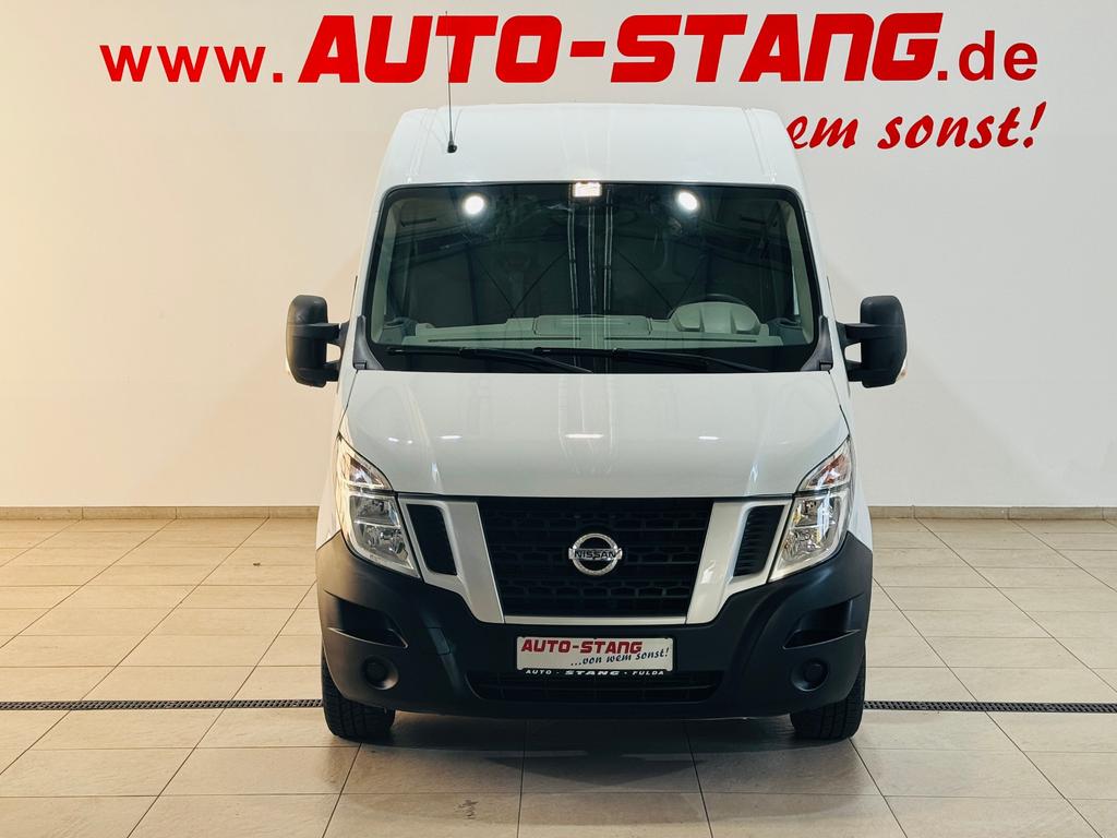 Nissan NV400