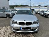 BMW E87 118i - BMW 118: 118i E87