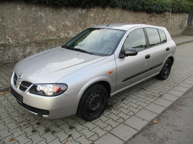 Nissan Almera 1.5 *Klimaanlage/el.Fensterheber/AHK*