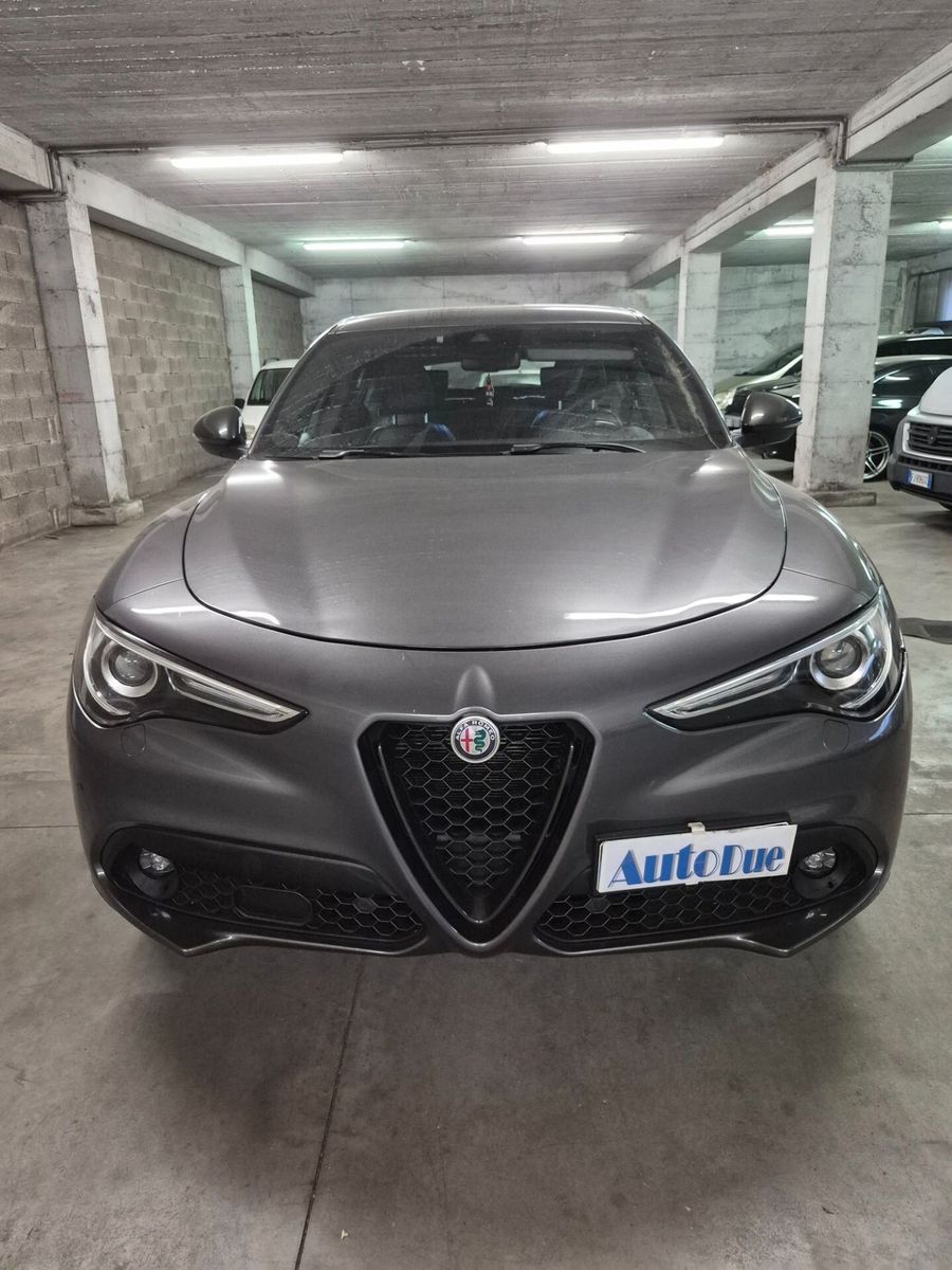 Alfa Romeo Stelvio 2.2 Turbodiesel 210 CV AT8 Q4