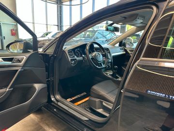 MYAUTOCENTER – Gebraucht- und Jahreswagen mit Werkstattservice in Pfaffenhofen Volkswagen Golf VII Variant Cup *TEMPO*NAVI*PDC*2-ZONEN*
