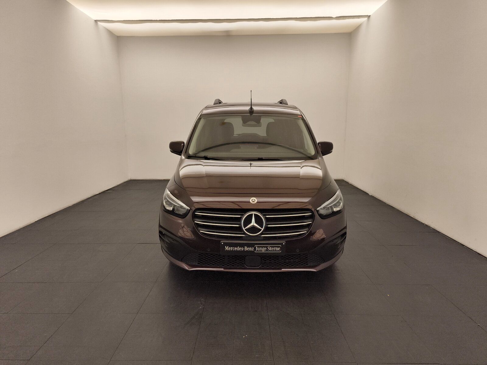 Mercedes-Benz T 180 Progr. Automatik Klima Kamera Navi LED AHK imagem 2