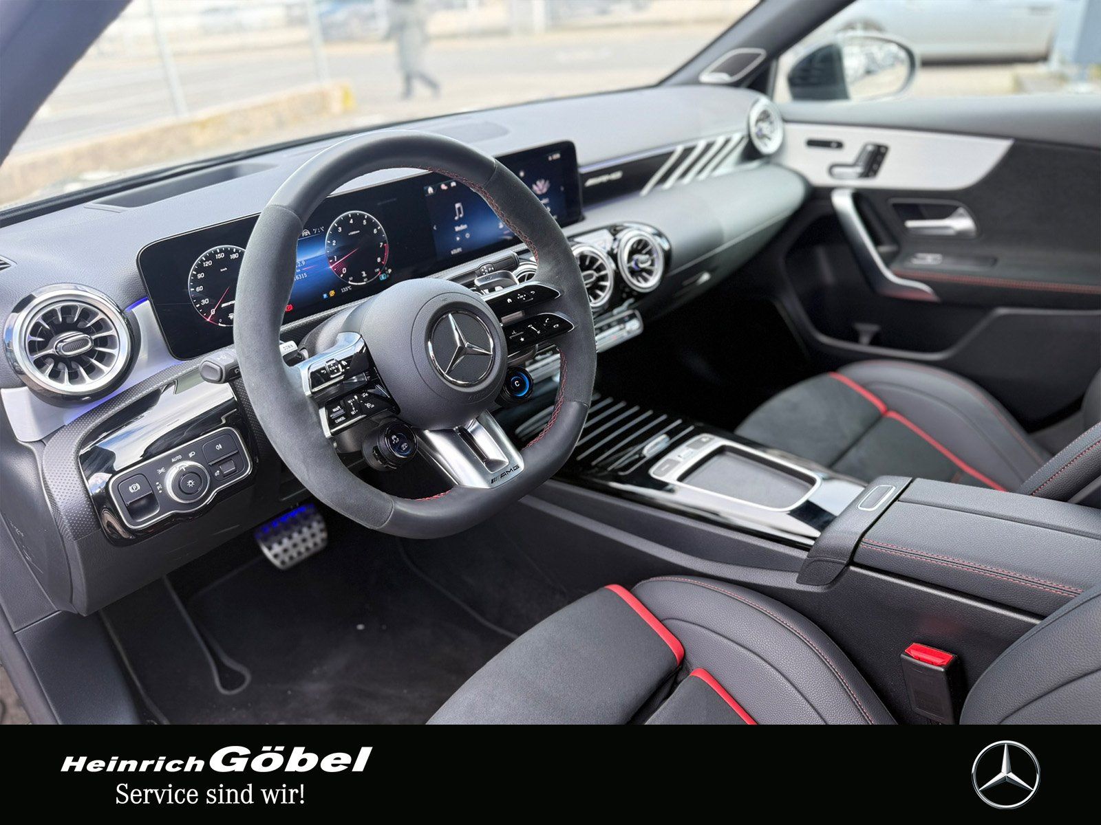 Fahrzeugabbildung Mercedes-Benz AMG A 45 S 4M+FAP*BURMESTER*HUD*PANO*360°KAMERA