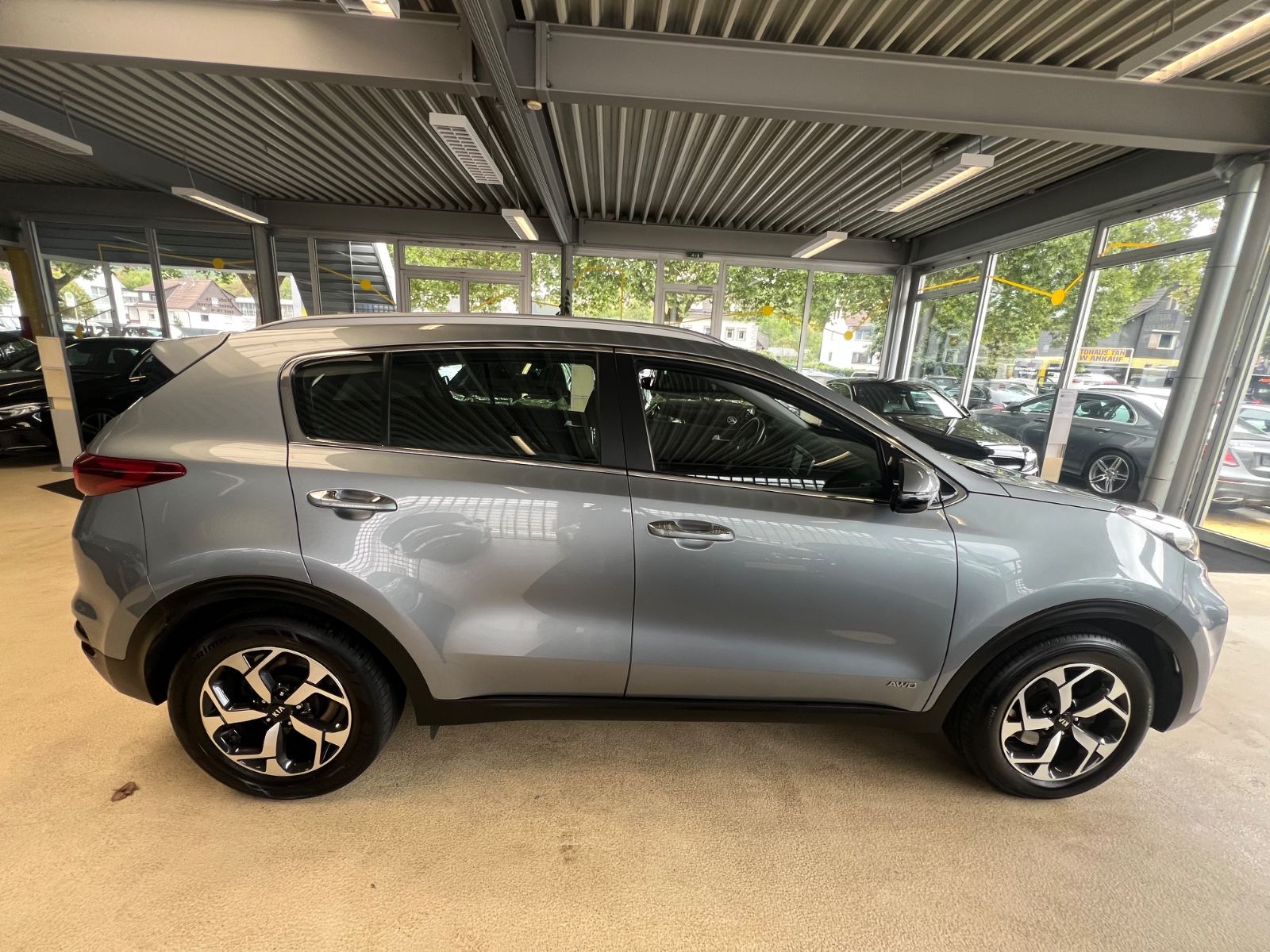 Fahrzeugabbildung Kia Sportage Vision 4WD * 1.HAND *