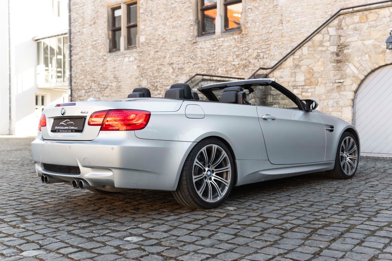 Fahrzeugabbildung BMW M3 E93 Cabrio PDC NAV LEDER  INV. AUDIO