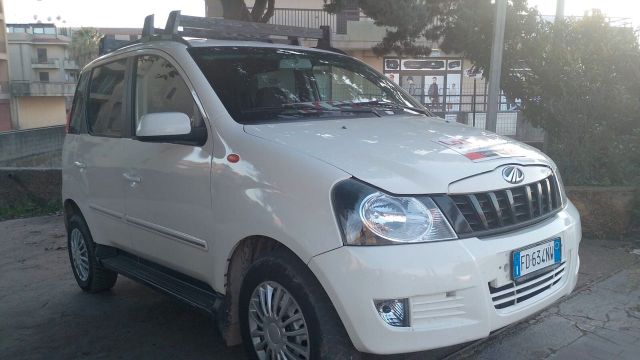 Otros Mahindra Quanto C8 2.2 - 2016