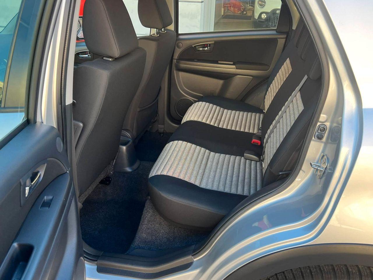Fiat Sedici 2011 — photo 11