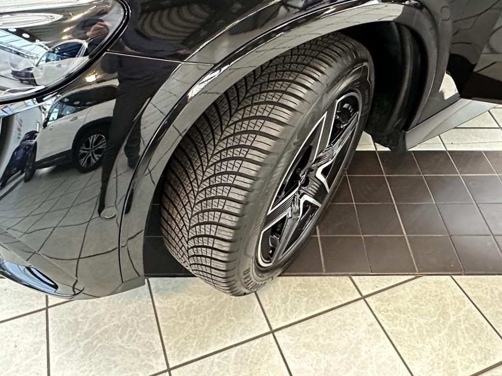 Fahrzeugabbildung Mercedes-Benz GLC 200 Edition AMG Line 4M NIGHT*MEMORY*KAMERA*