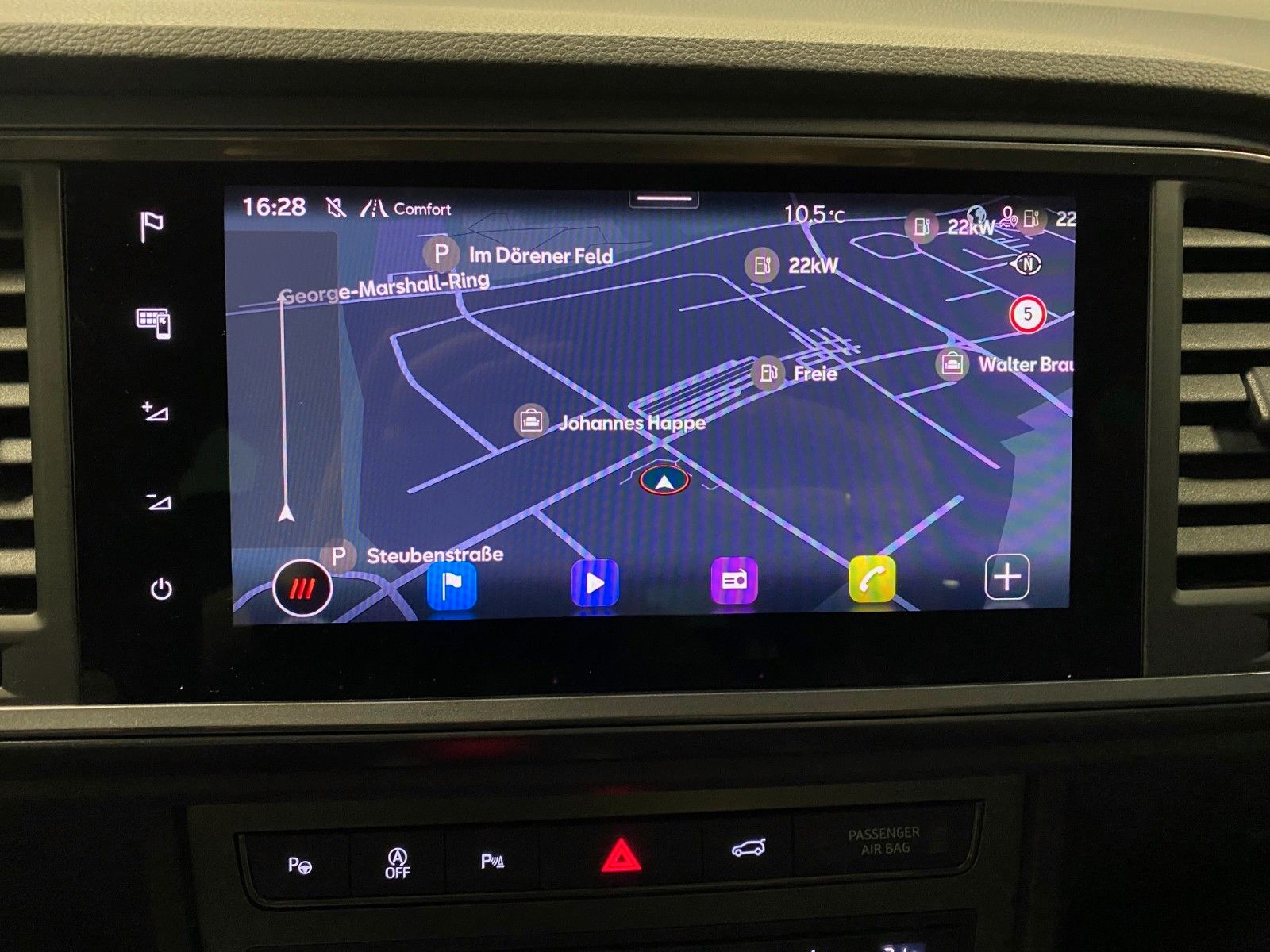 Fahrzeugabbildung CUPRA Ateca 1.5 TSI DSG+AHK schwenk+5 J Garantie+19"+